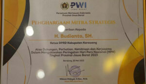 PSX_20230523_112159
